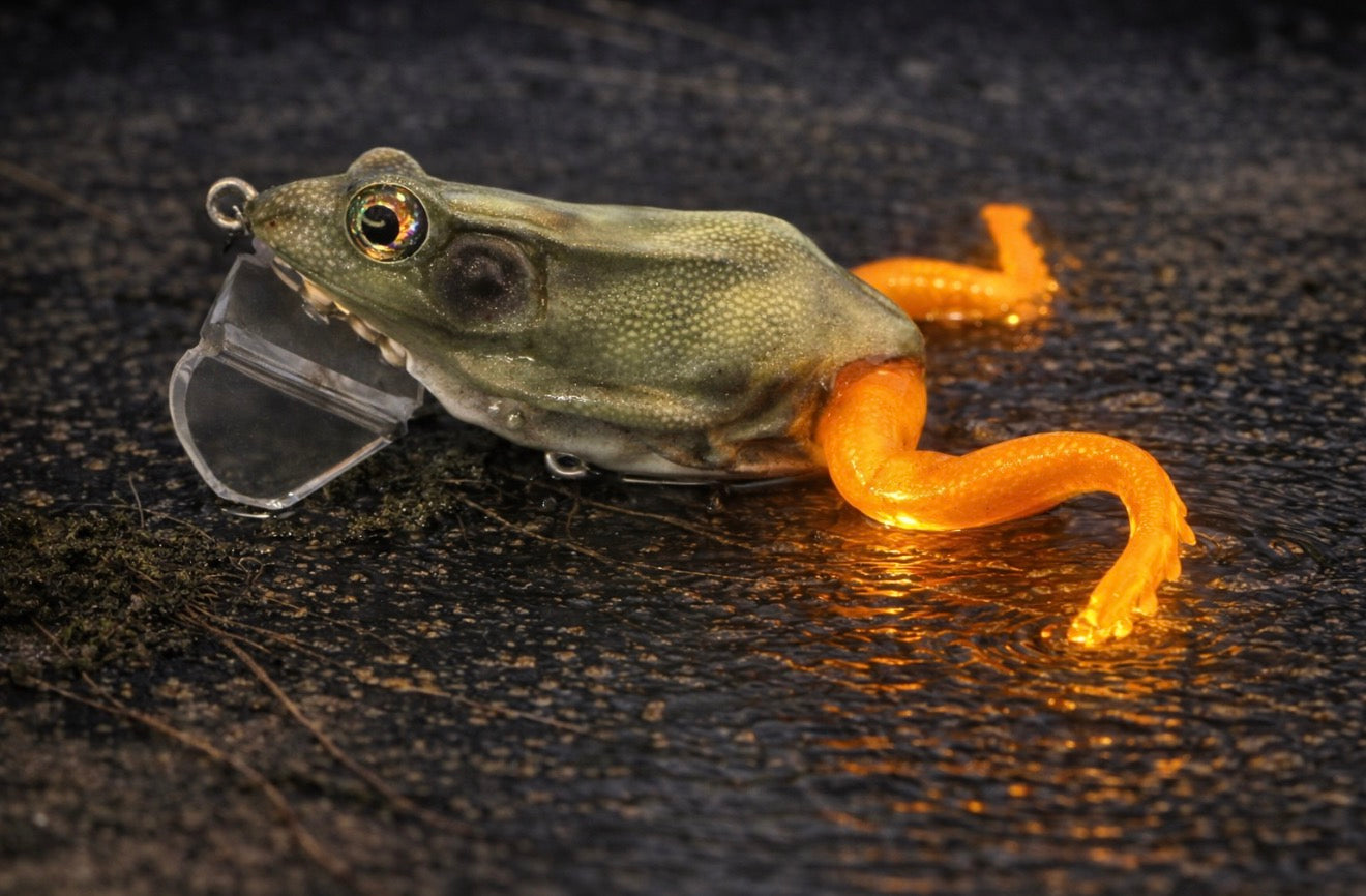 Lure Lady x Lazy Baits Co. Swamp Stalker Frog - Moss Stalker - Resin Jitter Frog with 2 sets of glow in the dark legs - 1.5 oz