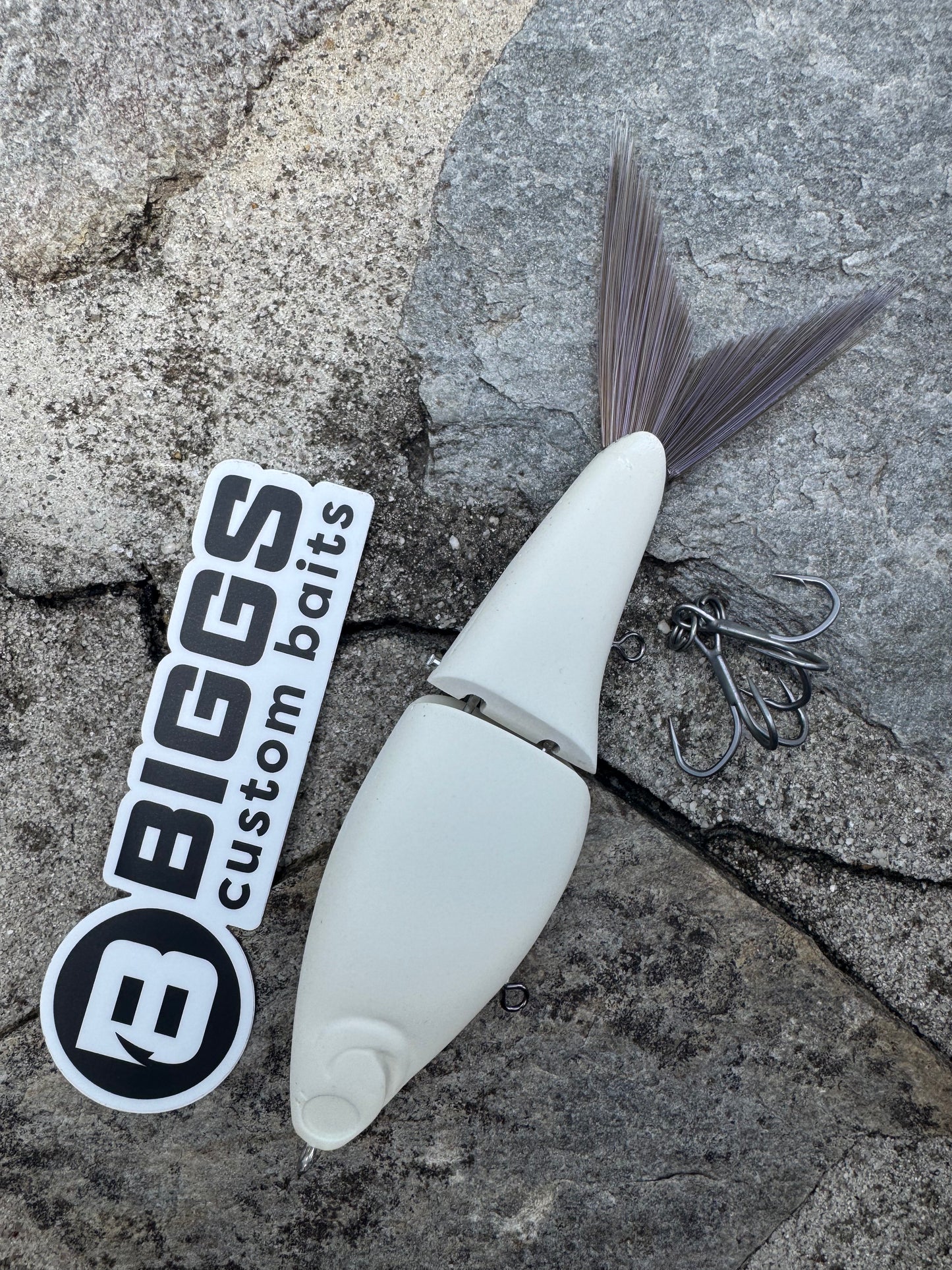 BIGGS Custom Baits - C7- Slow Sink- 7 inch - 2 oz - resin- rotating hook hangers - Price includes Custom Paint